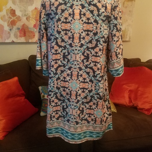 Dress - Picture 2 of 3